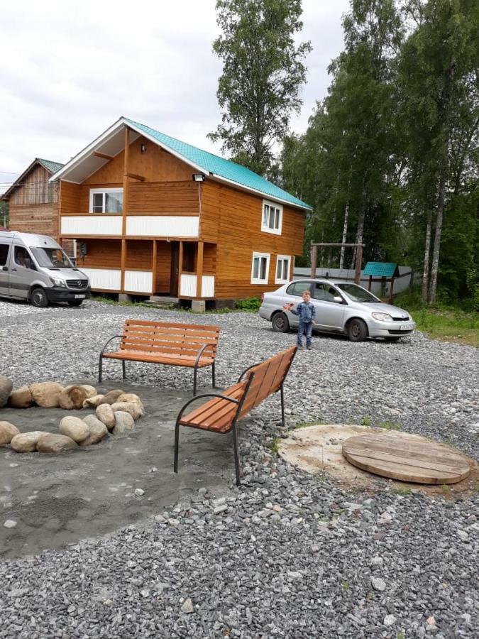 Severnie Sklony Guest House Bajkalsk Exteriör bild